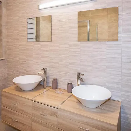 Amazing In With Sauna *